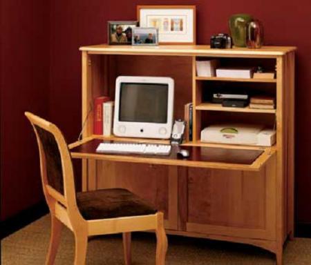 Простой небольшой рабочий кабинет из секретера - Мебель для кабинета фото