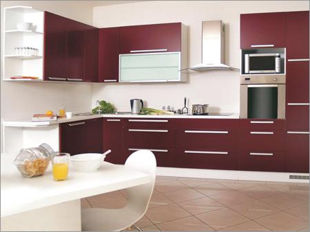 Современная модульная кухня  со встроенной мебелью - Интерьер кухни (кухонная мебель) фото