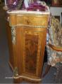 Шикарный французский шкафчик в стиле Людовика XVI с мраморной столешницей